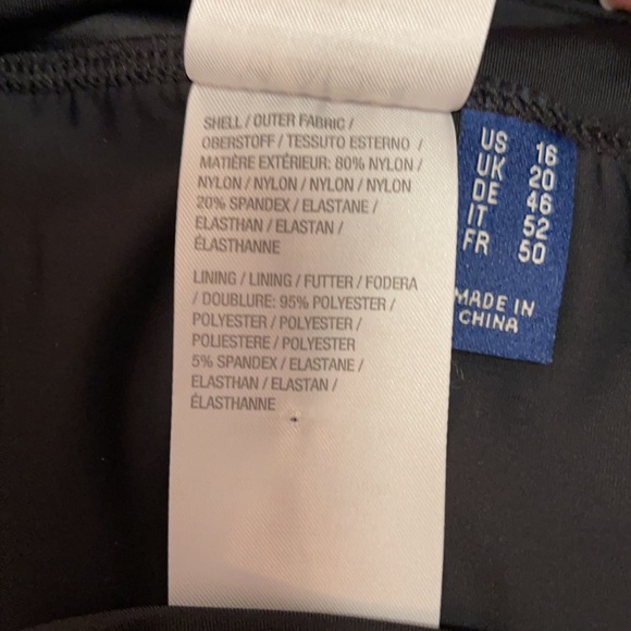 Swim skirt  black 16. NWOT - Picture 7 of 8